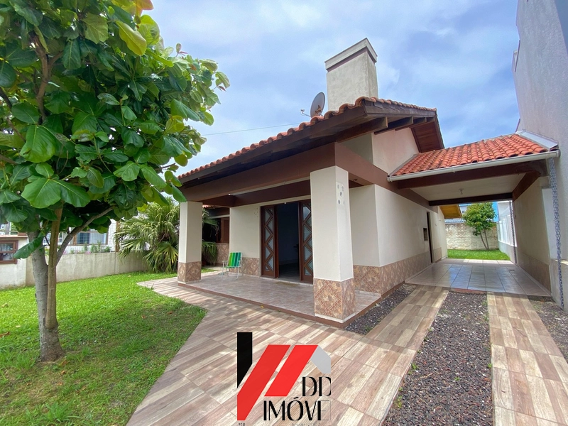 CASA COM 3 DORMITÓRIOS, DUAS QUADRAS DO MAR A VENDA!: 7ª foto da galeria de imagens do imóvel