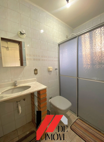 CASA COM 3 DORMITÓRIOS, DUAS QUADRAS DO MAR A VENDA!: 10ª foto da galeria de imagens do imóvel