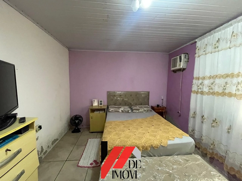CASA EM TERRENO GRANDE A UMA QUADRA DA PARAGUASSU: 12ª foto da galeria de imagens do imóvel