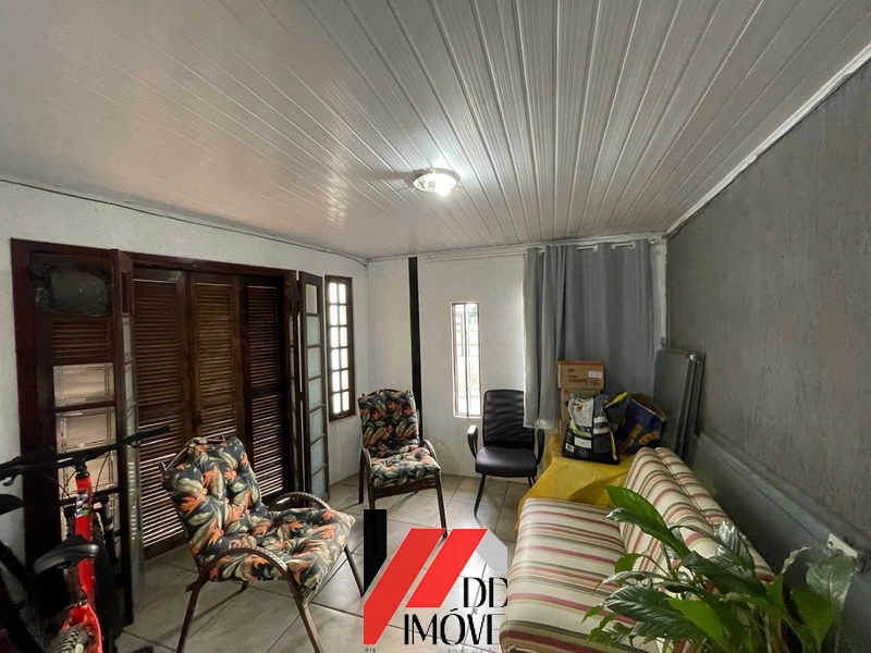 CASA EM TERRENO GRANDE A UMA QUADRA DA PARAGUASSU: 11ª foto da galeria de imagens do imóvel