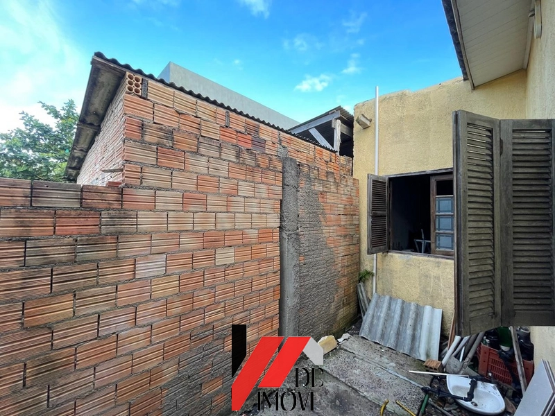 CASA EM TERRENO GRANDE A UMA QUADRA DA PARAGUASSU: 19ª foto da galeria de imagens do imóvel