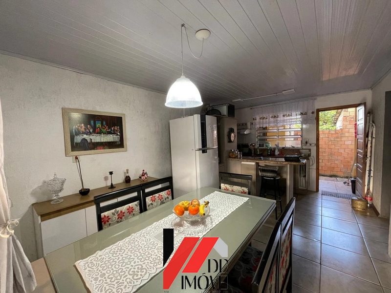CASA EM TERRENO GRANDE A UMA QUADRA DA PARAGUASSU: 7ª foto da galeria de imagens do imóvel