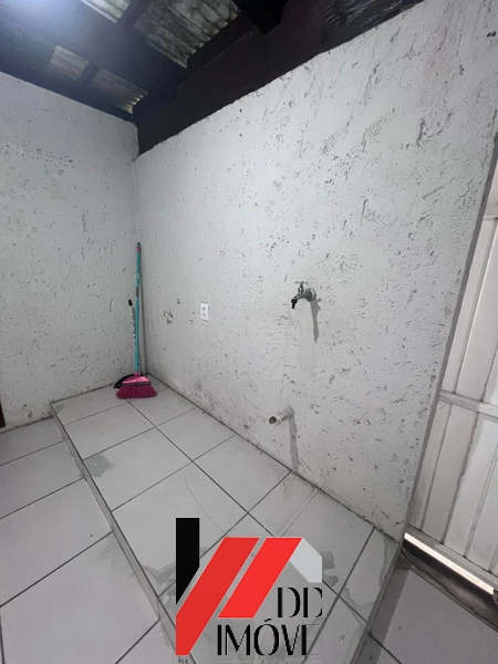 CASA DE ESQUINA A VENDA NO BAIRRO ARAÇA: 20ª foto da galeria de imagens do imóvel
