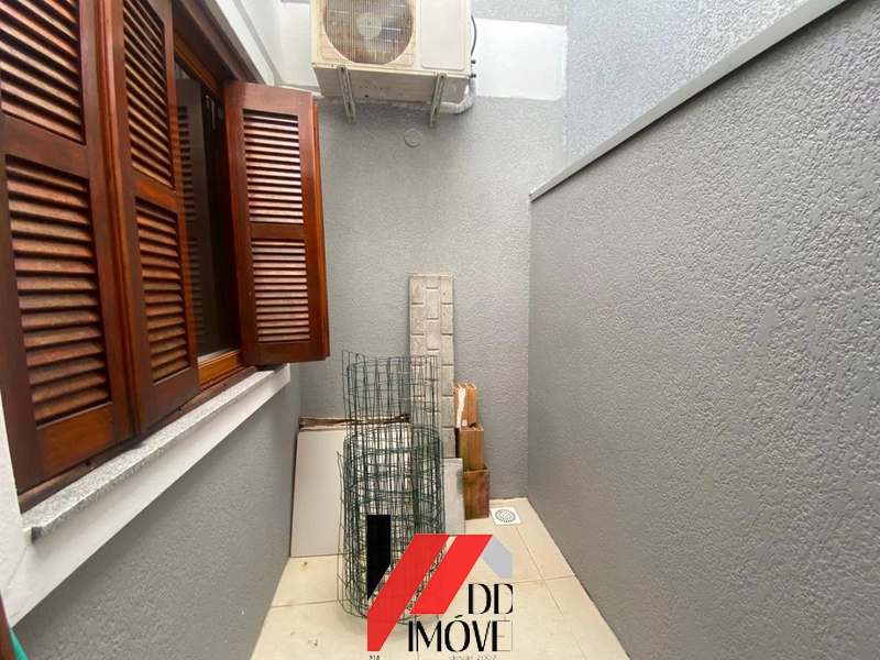 CASA A VENDA COM DOIS DORMITÓRIOS NA ZONA NORTE: 8ª foto da galeria de imagens do imóvel