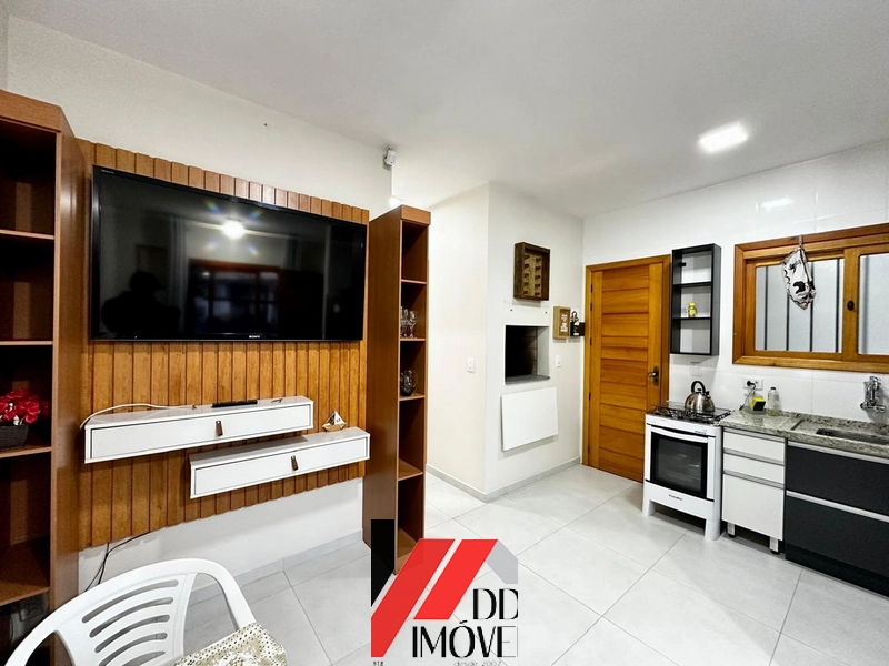 CASA A VENDA COM DOIS DORMITÓRIOS NA ZONA NORTE: 11ª foto da galeria de imagens do imóvel