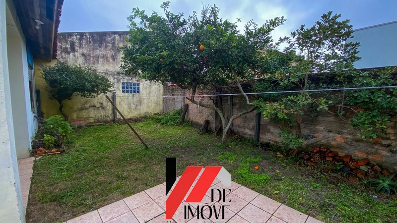 CASA A VENDA 150M DO MAR!: 5ª foto da galeria de imagens do imóvel