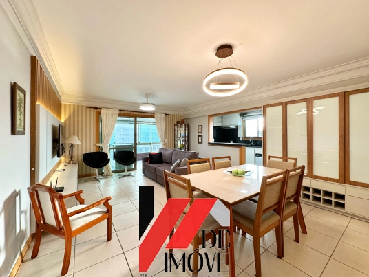 APARTAMENTO À VENDA COM VISTA ETERNA PARA MAR E PRAÇA - RARIDADE: 9ª foto da galeria de imagens do imóvel