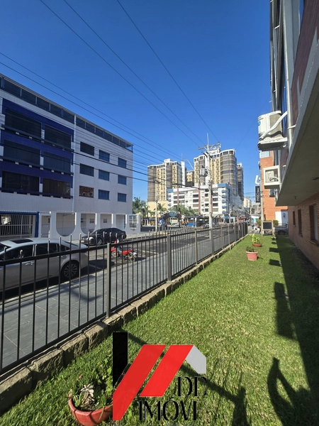 APARTAMENTO PRÓXIMO AO MAR: 2ª foto da galeria de imagens do imóvel