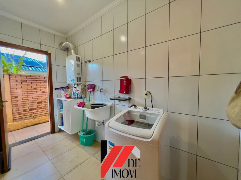 CASA A VENDA COM 4 DORMITÓRIOS EM CAPÃO DA CANOA: 7ª foto da galeria de imagens do imóvel