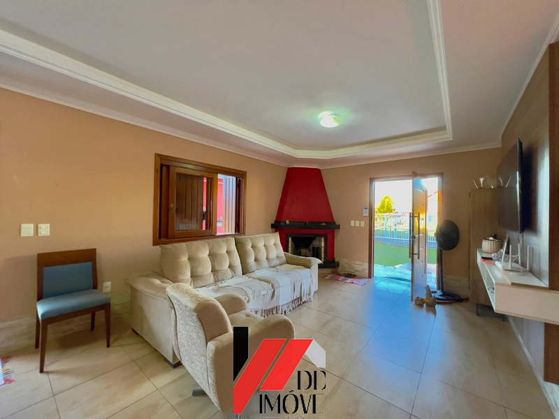 CASA A VENDA COM 4 DORMITÓRIOS EM CAPÃO DA CANOA: 4ª foto da galeria de imagens do imóvel