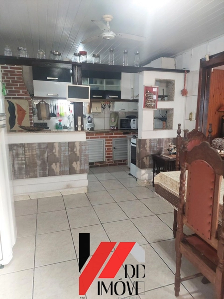 CASA GIGANTE COM PISCINA E QUIOSQUE HÁ POUCOS METROS DO MAR NO ARAÇÁ: 9ª foto da galeria de imagens do imóvel