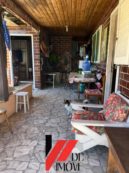 TERRENO COM TRES CASAS!: 17ª foto da galeria de imagens do imóvel