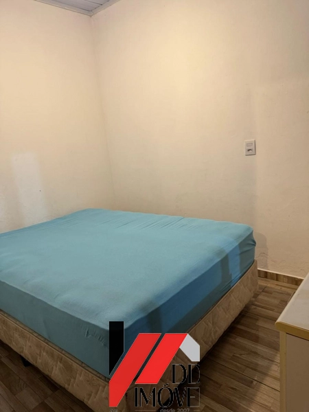 CASA EM TERRENO INTEIRO COM PISCINA: 32ª foto da galeria de imagens do imóvel