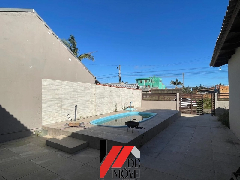 CASA EM TERRENO INTEIRO COM PISCINA: 11ª foto da galeria de imagens do imóvel
