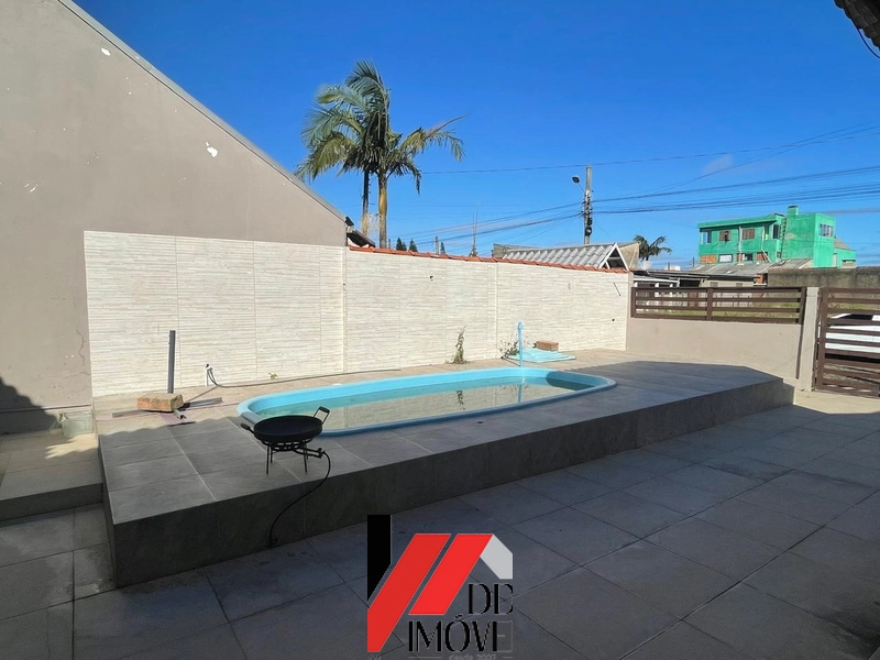CASA EM TERRENO INTEIRO COM PISCINA: 16ª foto da galeria de imagens do imóvel