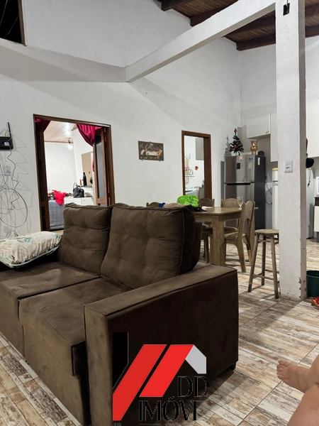 CASA EM TERRENO INTEIRO COM PISCINA: 31ª foto da galeria de imagens do imóvel