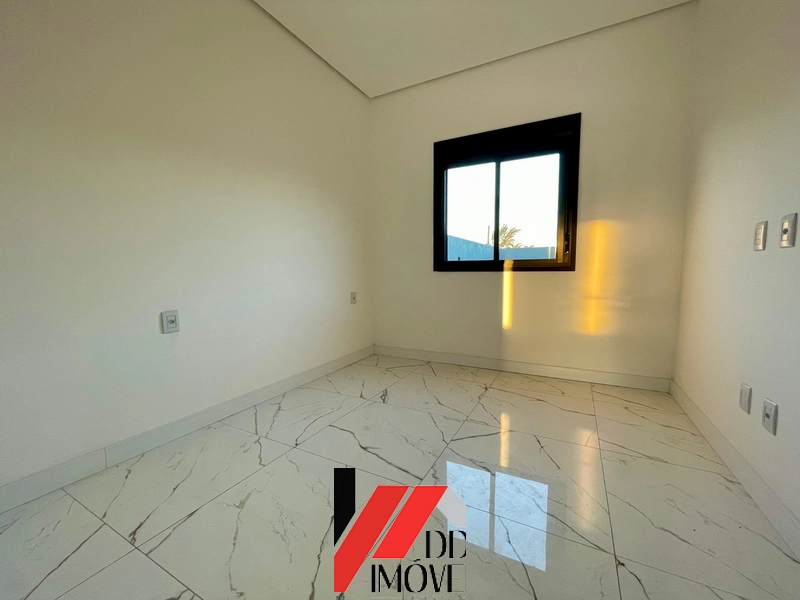 CASA A VENDA NO JARDIM BEIRA MAR PRÓXIMO A AV. CENTRAL: 4ª foto da galeria de imagens do imóvel