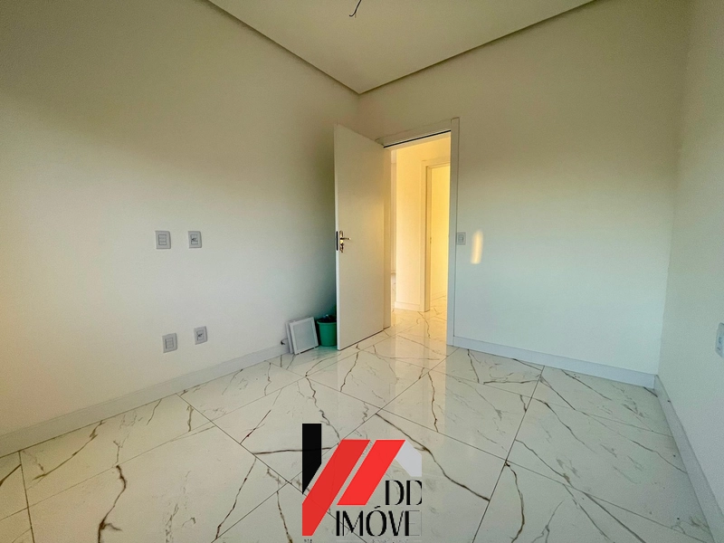 CASA A VENDA NO JARDIM BEIRA MAR PRÓXIMO A AV. CENTRAL: 5ª foto da galeria de imagens do imóvel