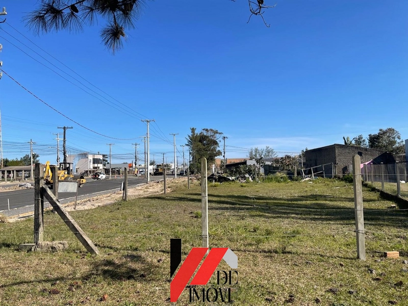 TERRENO COM DUAS CASAS GEMINADAS: 7ª foto da galeria de imagens do imóvel