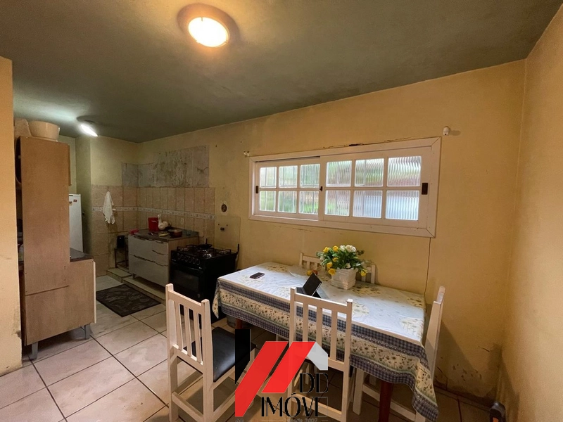 CASA EM TERRENO INTEIRO: 6ª foto da galeria de imagens do imóvel