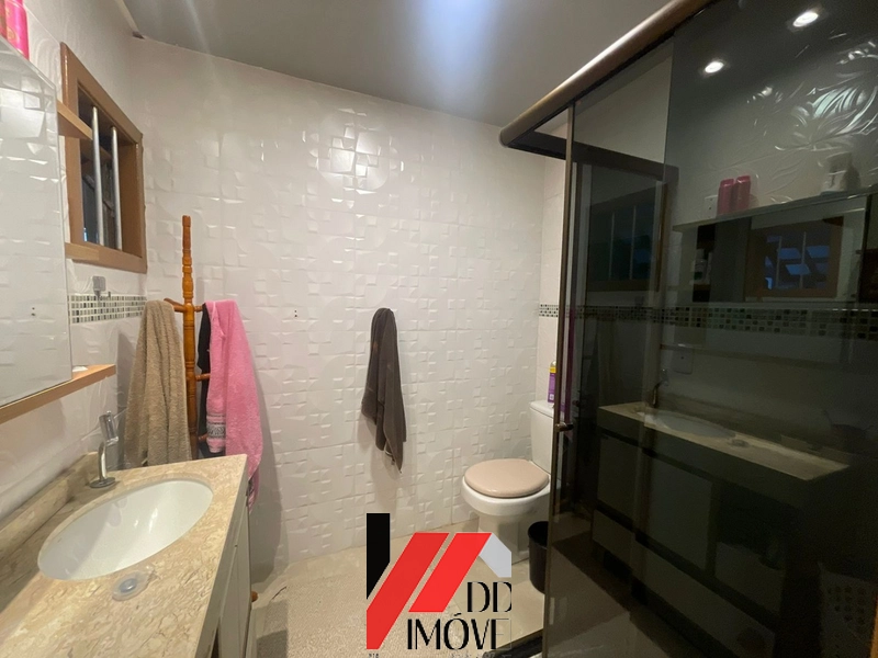 CASA A VENDA COM 3 DORMITÓRIOS SENDO DUAS SUÍTES: 9ª foto da galeria de imagens do imóvel