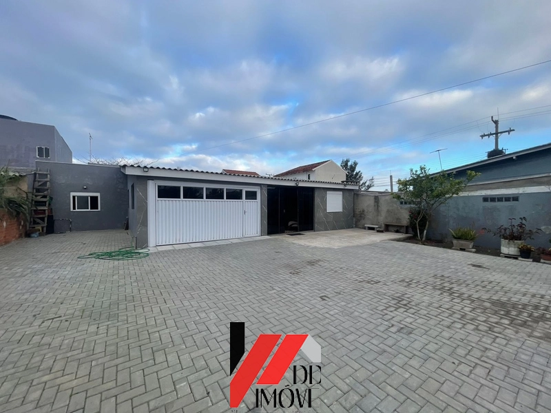 CASA A VENDA COM 3 DORMITÓRIOS SENDO DUAS SUÍTES: 2ª foto da galeria de imagens do imóvel