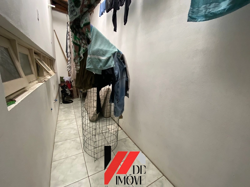DUAS SALAS COMERCIAIS, DOIS APARTAMENTOS E 3 KIT NETS NA ZONA NOVA: 12ª foto da galeria de imagens do imóvel