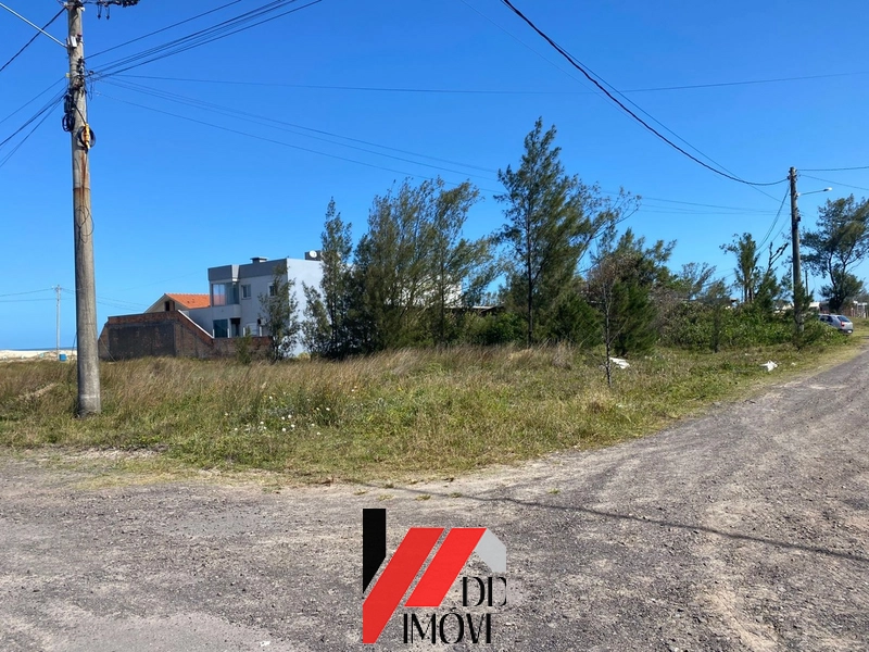 Excelente terreno para quem quer morar pertinho do mar!
