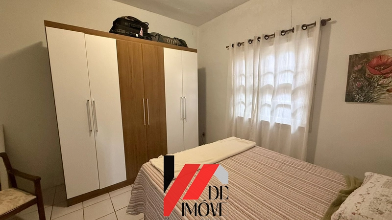 Casa em Capão da Canoa com 05 dormitórios e 3 banheiros!: 2ª foto da galeria de imagens do imóvel