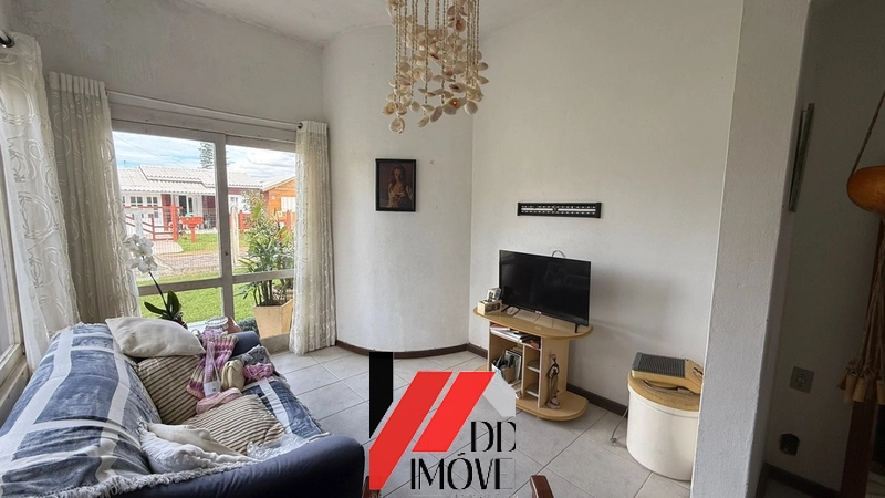 Casa em Capão da Canoa com 05 dormitórios e 3 banheiros!: 8ª foto da galeria de imagens do imóvel