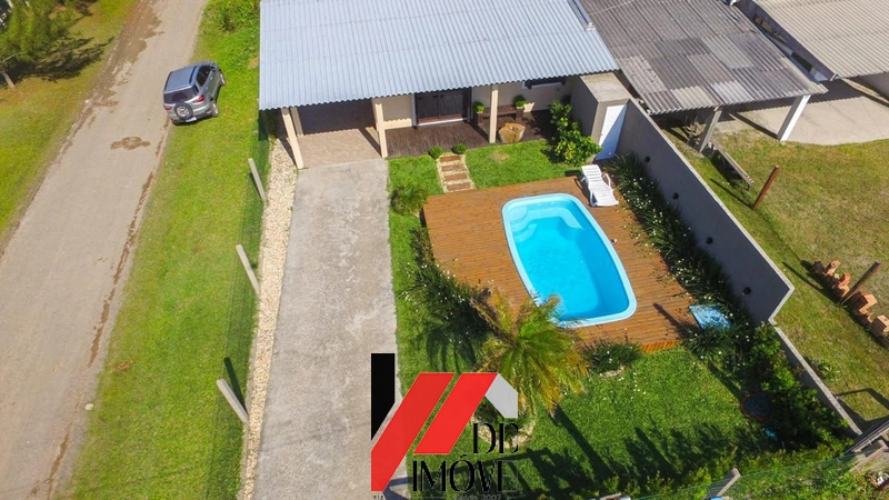 CASA ESQUINA CAPÃO NOVO: 3ª foto da galeria de imagens do imóvel