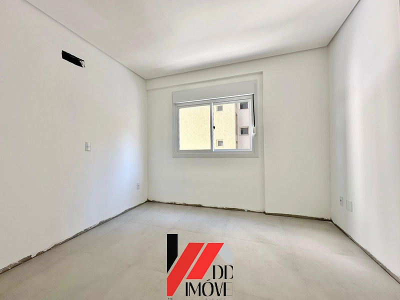 APARTAMENTO AMPLO COM SACADA DE FRENTE, JUNTO AO MAR: 8ª foto da galeria de imagens do imóvel