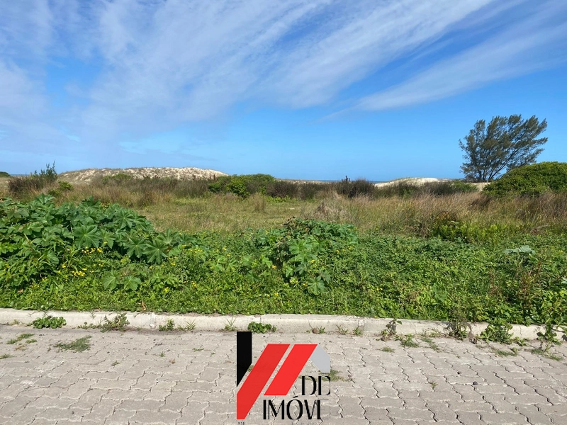 TERRENO INTEIRO LADO MAR: 1ª foto da galeria de imagens do imóvel