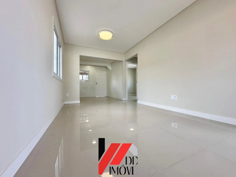 CASA À VENDA EM CAPÃO DA CANOA: 4ª foto da galeria de imagens do imóvel