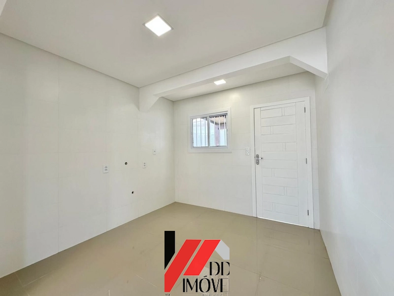 CASA À VENDA EM CAPÃO DA CANOA: 3ª foto da galeria de imagens do imóvel