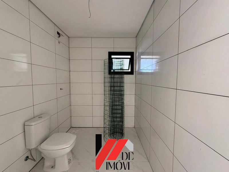 CASA EM TERRENO INTEIRO: 6ª foto da galeria de imagens do imóvel