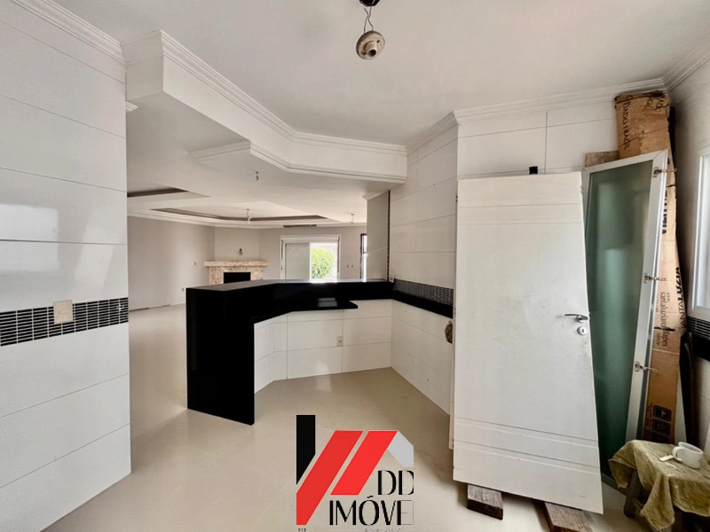 CASA A VENDA NO JARDIM BEIRA MAR PERTO DA PRAIA!!!: 9ª foto da galeria de imagens do imóvel