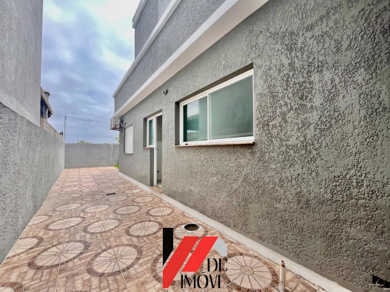 CASA A VENDA NO JARDIM BEIRA MAR PERTO DA PRAIA!!!: 10ª foto da galeria de imagens do imóvel