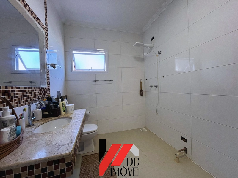 CASA A VENDA NO JARDIM BEIRA MAR PERTO DA PRAIA!!!: 12ª foto da galeria de imagens do imóvel