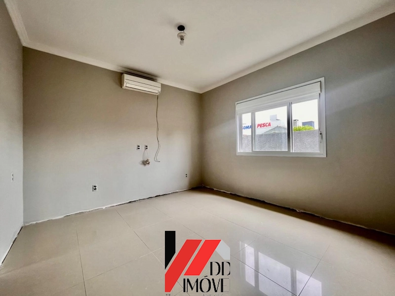 CASA A VENDA NO JARDIM BEIRA MAR PERTO DA PRAIA!!!: 11ª foto da galeria de imagens do imóvel
