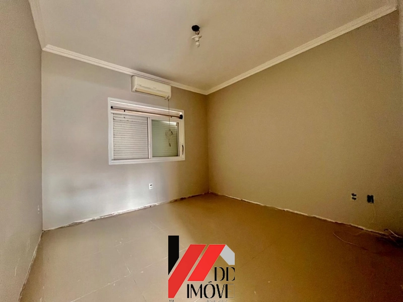 CASA A VENDA NO JARDIM BEIRA MAR PERTO DA PRAIA!!!: 12ª foto da galeria de imagens do imóvel