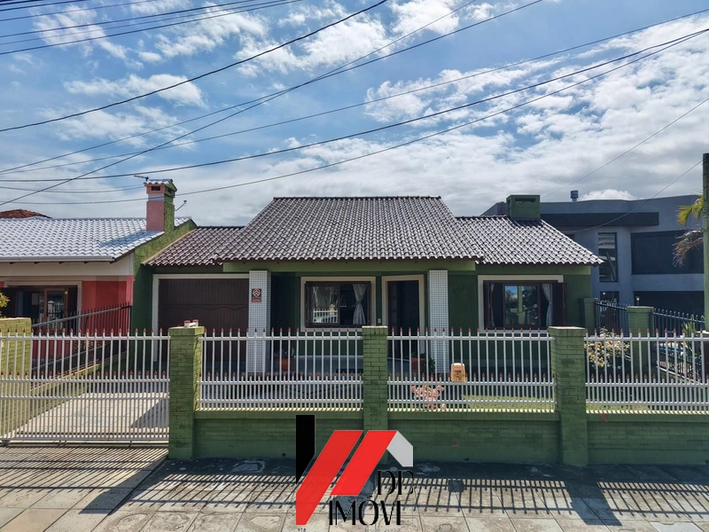 EXCELENTE CASA A VENDA NA ZONA NOVA EM CAPÃO DA CANOA-RS