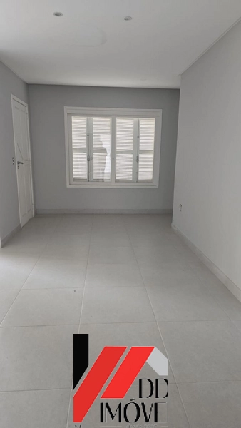 CASA COM 3 DORMITÓRIOS E 2 SUÍTES: 8ª foto da galeria de imagens do imóvel