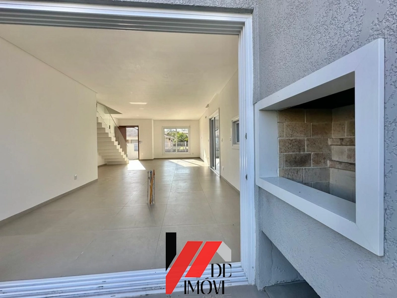 SOBRADO À VENDA EM CAPÃO DA CANOA, JUNTO AO MAR: 14ª foto da galeria de imagens do imóvel