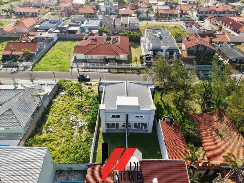 SOBRADO À VENDA EM CAPÃO DA CANOA, JUNTO AO MAR: 21ª foto da galeria de imagens do imóvel