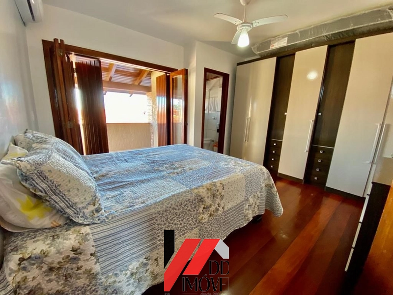 SOBRADO UMA QUADRA DO MAR  3 DORM: 20ª foto da galeria de imagens do imóvel