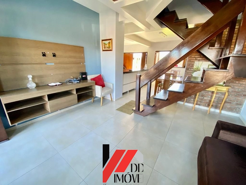 SOBRADO UMA QUADRA DO MAR  3 DORM: 17ª foto da galeria de imagens do imóvel