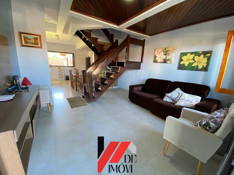 SOBRADO UMA QUADRA DO MAR  3 DORM: 11ª foto da galeria de imagens do imóvel