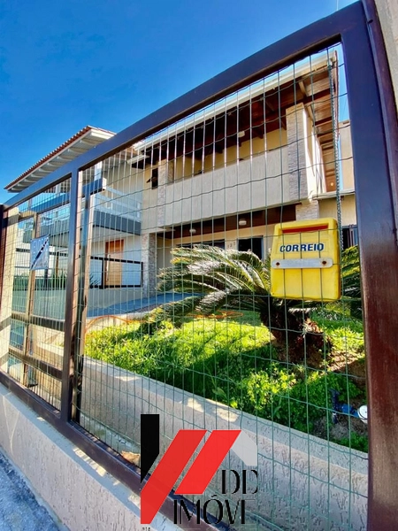 SOBRADO UMA QUADRA DO MAR  3 DORM: 25ª foto da galeria de imagens do imóvel