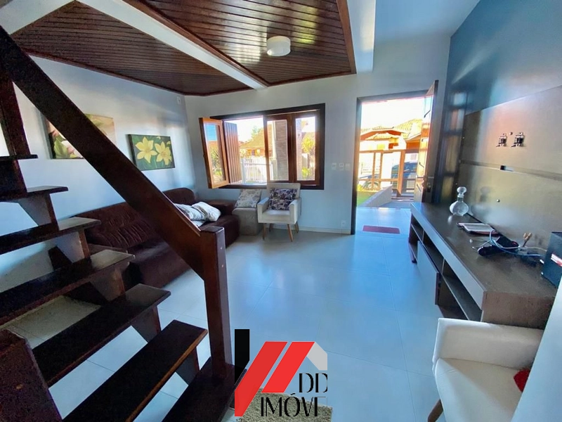 SOBRADO UMA QUADRA DO MAR  3 DORM: 21ª foto da galeria de imagens do imóvel